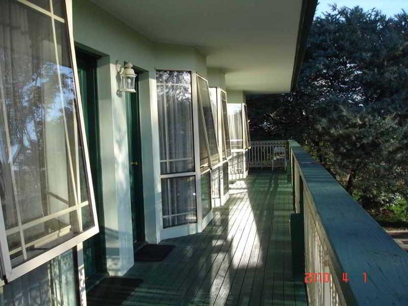 Miranda Lodge Canberra Ngoại thất bức ảnh
