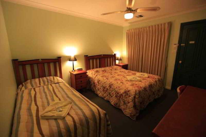 Miranda Lodge Canberra Ngoại thất bức ảnh